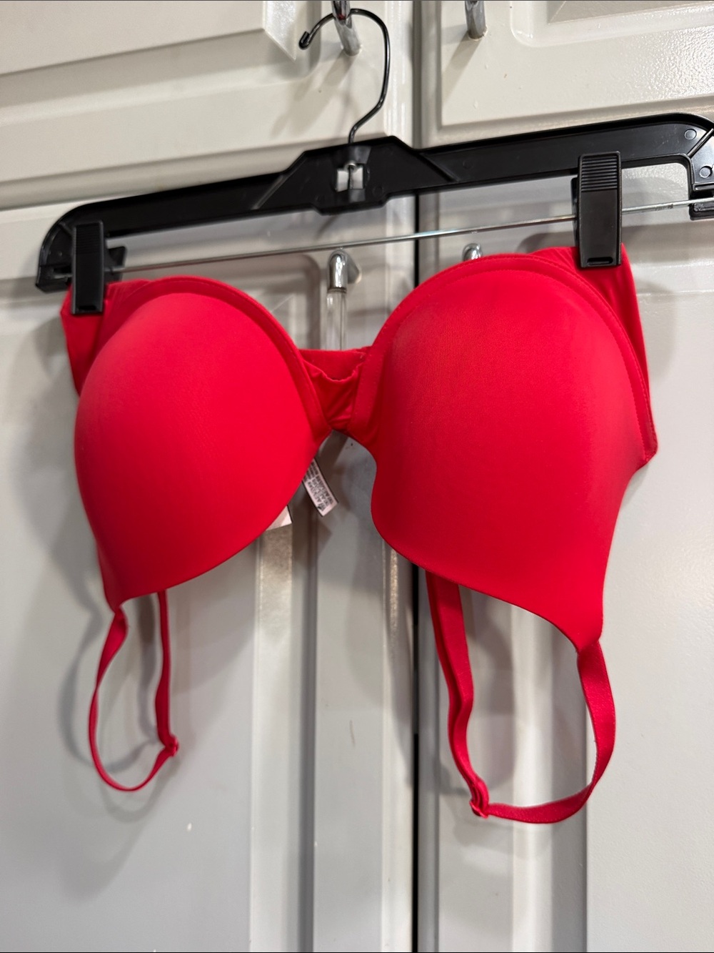 Victoria Secret Red T shirt Lightly Lined Demi soutien-gorge corbelle bra 34D